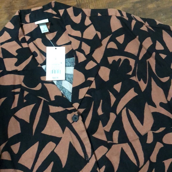 Top - Picture 2 of 4